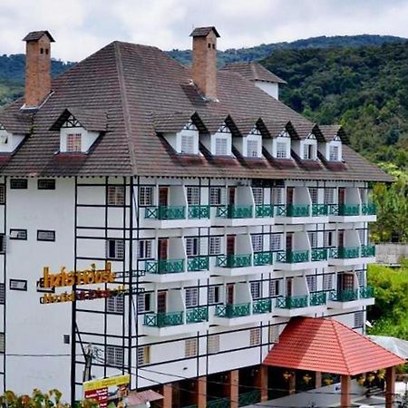 Iris House Hotel Бринчанг Экстерьер фото